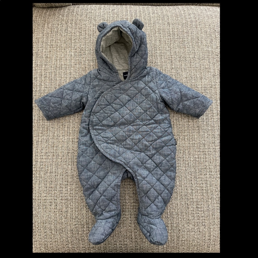 BABY GAP 3-6 months Chambray Quilted Footie Bunting BNWOT
